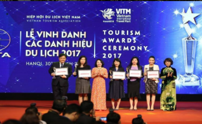 AWARD BY VIETNAM TOURISM ASSOCIATION