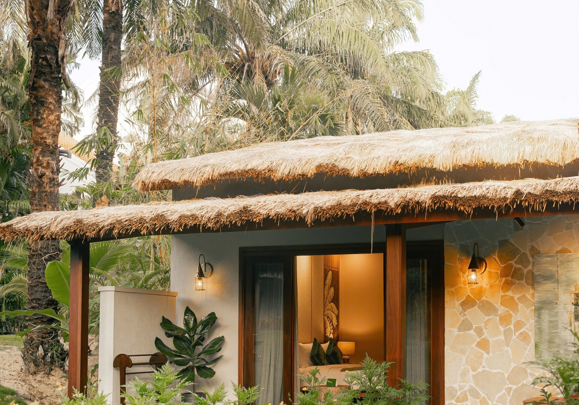 03 Bedroom Villa with Garden View